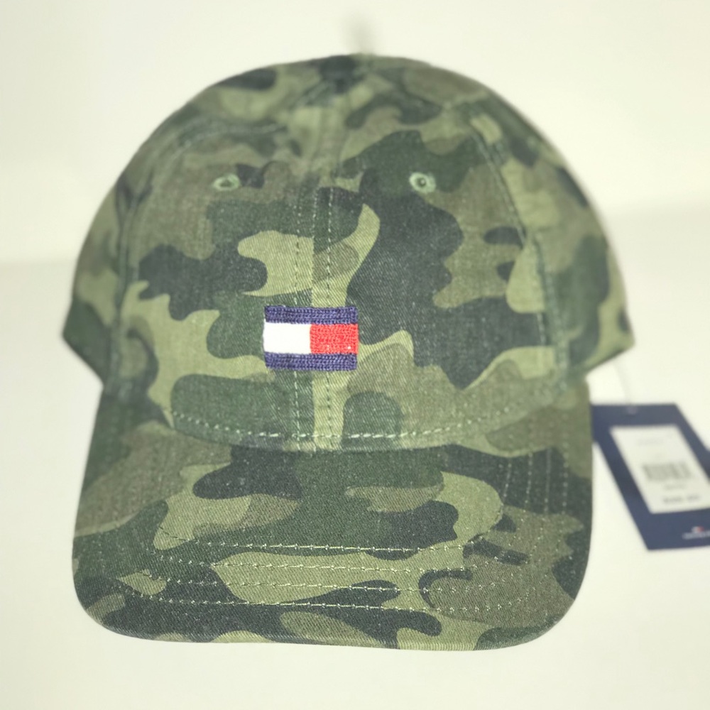 Tommy Hilfiger Camo Hat NWT